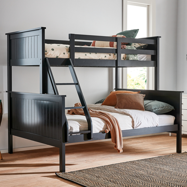 Jordan Triple Bunk Bed In Black, Fantastic Furniture Bunk Beds
