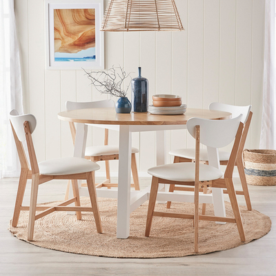 Newhaven 4 Seater Dining Set With Elke Chairs