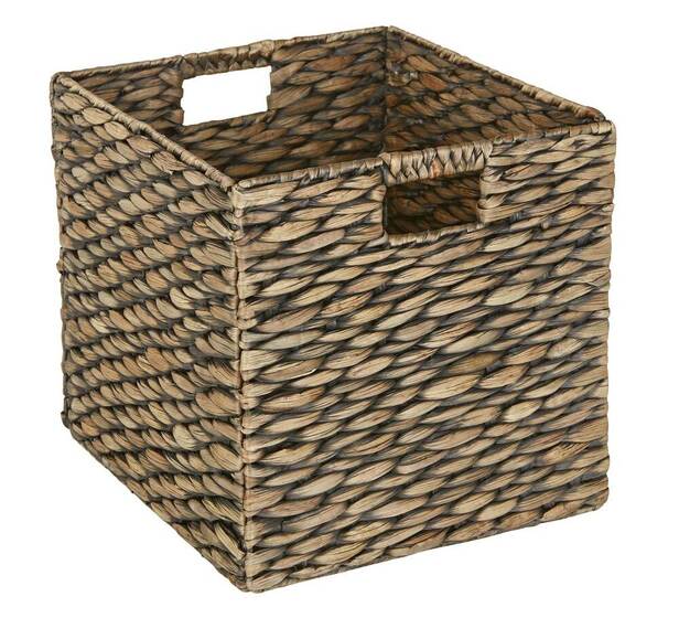 Pop-it-in-a-pelican Tray basket wicker storage papers or magazines. Store you makeup 100% whole willow Great for bathrooms bedrooms and home offices 28cm 